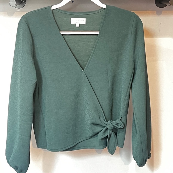 🤍 Madewell Texture & Thread Crepe Wrap Top - Picture 3 of 7